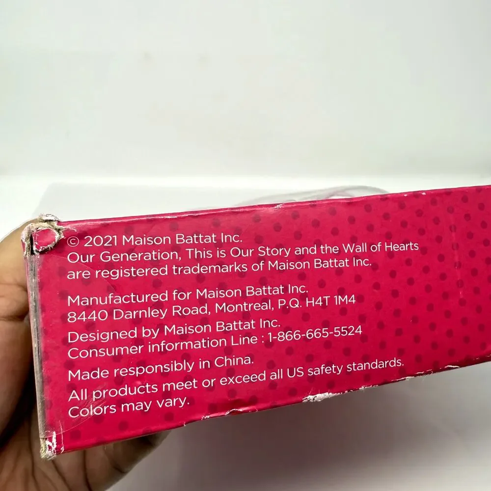 Our Generation Wonderfully Warm Fashion Outfit & Treat Box Dolls New Toy Clothes